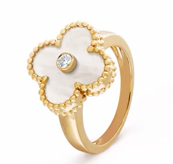Van Cleef & Arpels Vintage Alhambra Ring